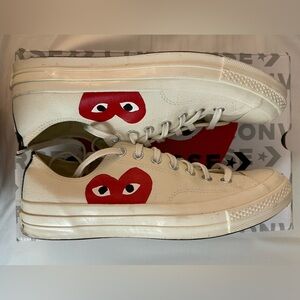 Authentic New Mens Comme des Garcons PLAY X Converse Sneakers. Never Worn.